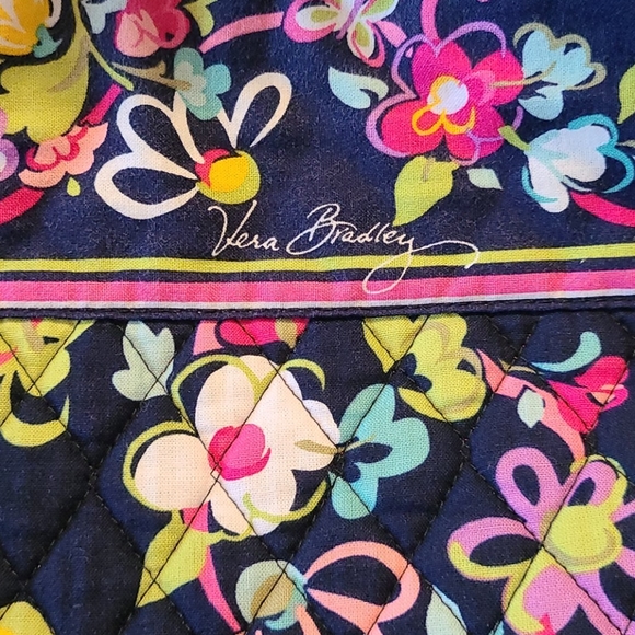 Vera Bradley Bag - Picture 4 of 4